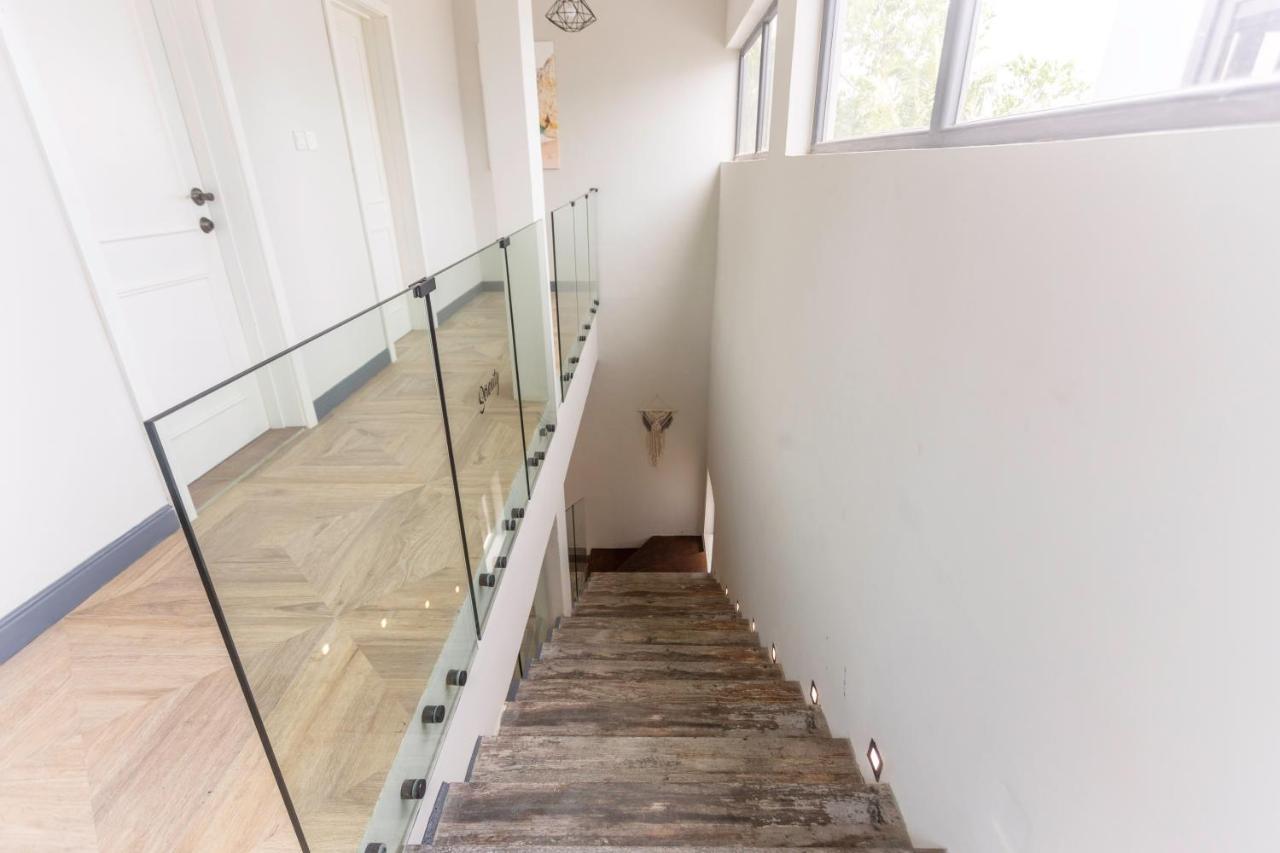 Serenity Residences & Spa - Kokrobite Beach Ngoại thất bức ảnh